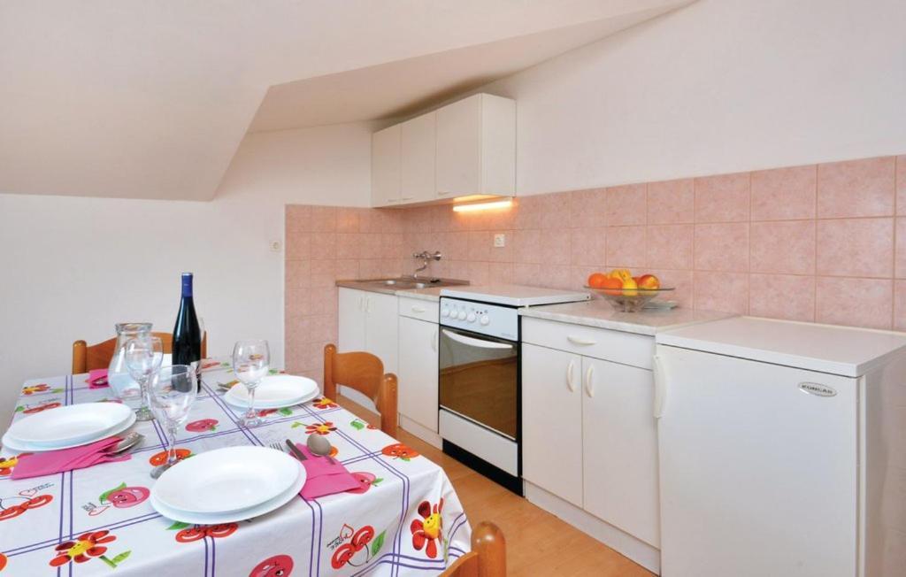 Apartman Tudor 斯塔里格勒 外观 照片